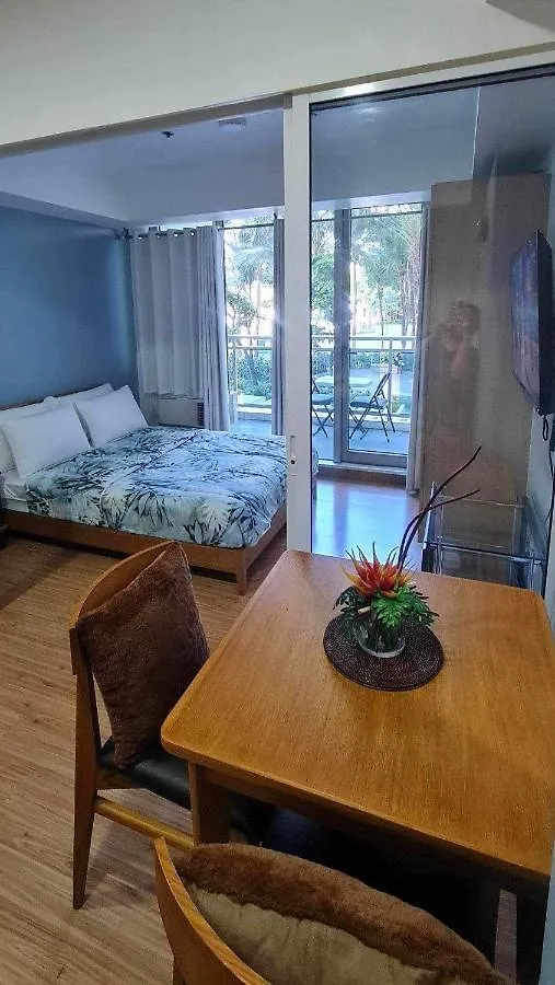 Azure Beachview/Beachfront 1Br Manila 0*,  Philippines